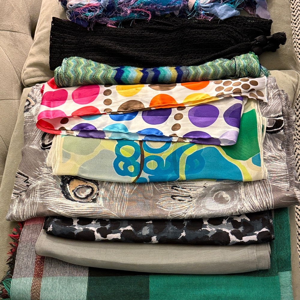 Colorful Patterned Women's Scarf lot. 9 scarves in all. Multiple styles/colors